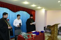 2-Сотрудникам Усть-Каменогорского епархиального управления и работникам Свято-Троицкого монастыря вручены памятные медали в честь 1000-летия равноапостольного князя Владимира