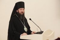 5-Епископ Амфилохий принял участие в работе круглого стола, посвященного Дню духовного согласия