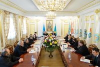 2-Прошла встреча архипастырей Казахстанского Митрополичьего округа с министром по делам религий и гражданского общества Казахстана