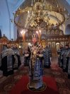 13-В Андреевском кафедральном соборе была совершена утреня с чином погребения Плащаницы Господа Иисуса Христа