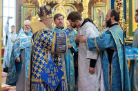12-В праздник Успения Пресвятой Богородицы архиепископ Усть-Каменогорский и Семипалатинский Амфилохий принял участие в престольном торжестве главного храма Казахстана