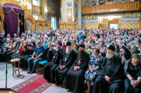 6-Управляющий Усть-Каменогорской и Семипалатинской епархии посетил в Алма-Ате пасхальный концерт византийского хора со святой Горы Афон