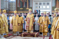 8-В день памяти благоверного князя Александра Невского и преподобного Александра Свирского архиепископ Усть-Каменогорский и Семипалатинский Амфилохий сослужил митрополиту Александру за Литургией в Александро-Невском соборе Алма-Аты