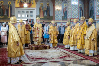 14-В день памяти благоверного князя Александра Невского и преподобного Александра Свирского архиепископ Усть-Каменогорский и Семипалатинский Амфилохий сослужил митрополиту Александру за Литургией в Александро-Невском соборе Алма-Аты