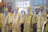 19-В день памяти благоверного князя Александра Невского и преподобного Александра Свирского архиепископ Усть-Каменогорский и Семипалатинский Амфилохий сослужил митрополиту Александру за Литургией в Александро-Невском соборе Алма-Аты