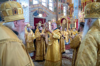 21-В день памяти благоверного князя Александра Невского и преподобного Александра Свирского архиепископ Усть-Каменогорский и Семипалатинский Амфилохий сослужил митрополиту Александру за Литургией в Александро-Невском соборе Алма-Аты