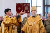 27-В воскресный день архиепископ Усть-Каменогорский и Семипалатинский Амфилохий сослужил митрополиту Александру за Литургией в храме Христа Спасителя города Алма-Аты