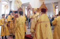8-В день памяти Новомучеников и исповедников Казахстанских архиепископ Амфилохий совершил Божественную Литургию в Андреевском соборе