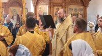 42-В день памяти Новомучеников и исповедников Казахстанских архиепископ Амфилохий совершил Божественную Литургию в Андреевском соборе