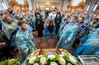 26-В главном храме Усть-Каменогорска состоялась праздничная Литургия по случаю принесения десницы святителя Спиридона Тримифунтского 