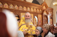 28-В воскресный день архиепископ Амфилохий совершил Божественную Литургию в Андреевском кафедральном соборе