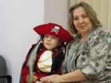 1-Молодежный клуб «София» и ОО «Шаг навстречу» провели Новогоднее представление для детей с ограниченными способностями