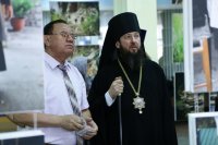 3-В Усть-Каменогорске состоялось открытие выставки работ греческого фотографа Костаса Асимиса – «Наш Афон»