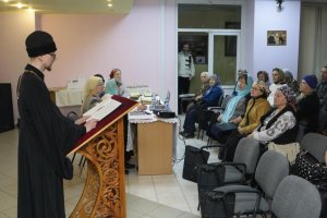 В Центральной воскресной школе прошло тематическое занятие «Свет Христов просвещает всех», приуроченное к празднованию Дня православной книги
