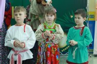 9-Рождественский праздник в Центральной  воскресной школе  г.Усть-Каменогорска (+ВИДЕО)