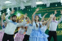 17-Рождественский праздник в Центральной  воскресной школе  г.Усть-Каменогорска (+ВИДЕО)