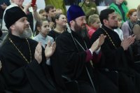 39-Рождественский праздник в Центральной  воскресной школе  г.Усть-Каменогорска (+ВИДЕО)